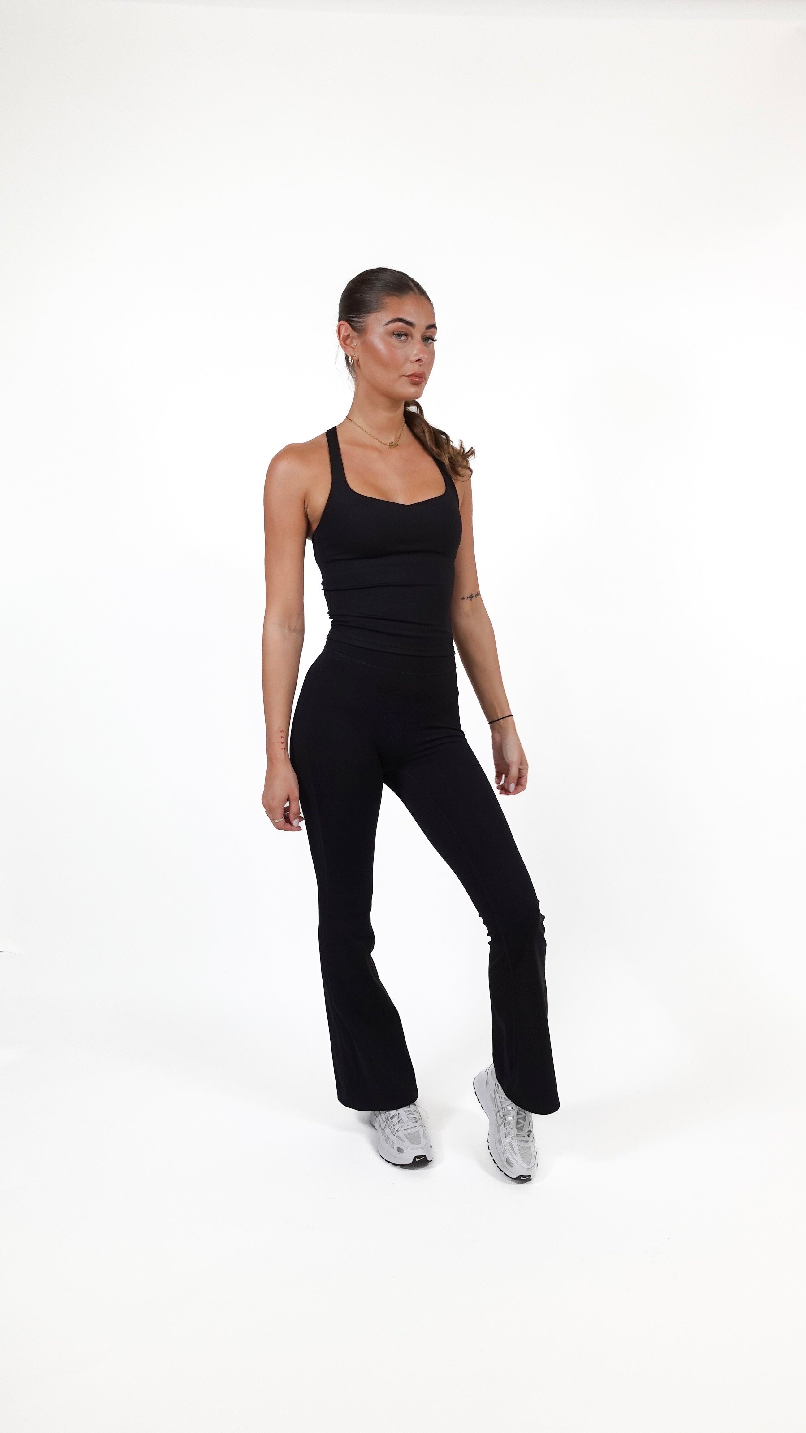 Seamless Flared Leggings – Black